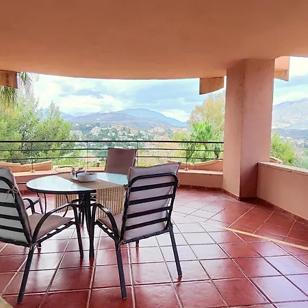 3 Bedrooms In Magna Huge Terrace Bbq 5 Min Puerto Banus! Apartment