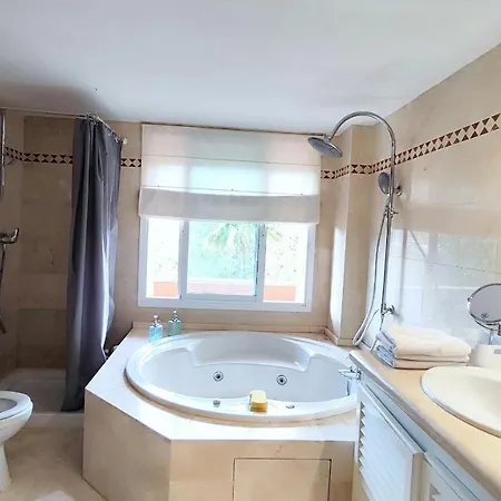 3 Bedrooms In Magna Huge Terrace Bbq 5 Min Puerto Banus! Apartment Marbella