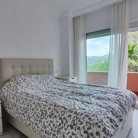 3 Bedrooms In Magna Huge Terrace Bbq 5 Min Puerto Banus! Apartment *