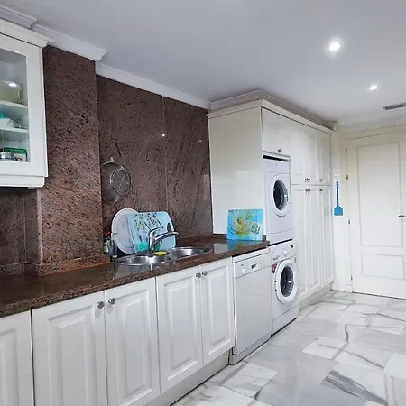 Apartment 3 Bedrooms In Magna Huge Terrace Bbq 5 Min Puerto Banus!